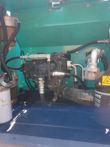 Prezzo di fabbrica di seconda mano <span class=keywords><strong>Kobelco</strong></span> escavatore ad alto scavo PowerUsed <span class=keywords><strong>Kobelco</strong></span> SK200D tipo cingolato escavatore per la vendita in cina - Product Image 4