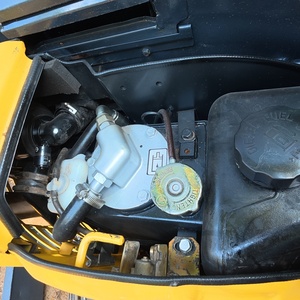 Presque neuf, peu utilisé, mini-excavateur Komatsu PC35 de 3 tonnes d'occasion pour l'aménagement paysager et le terrassement. - Product Image 5