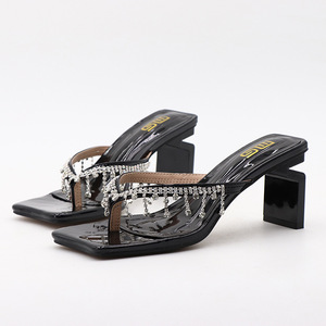 Y nuovi tacchi di strass a punta aperta alla moda <span class=keywords><strong>donna</strong></span> indossano sandali alla moda taglie forti <span class=keywords><strong>42</strong></span> <span class=keywords><strong>scarpe</strong></span> con tacco - Product Image 2