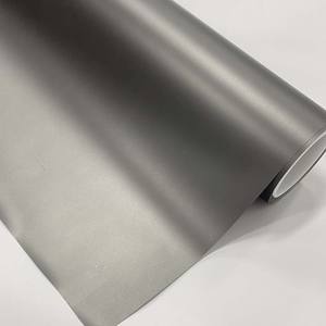 Film PVC mat gris auto-adhésif anti-rayures, protection de peinture à changement de couleur, rejet UV 90% / IR 70%, 50cm x 900cm, pour meubles - Product Image 1