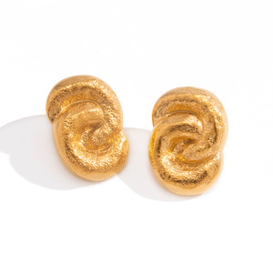 Stud Earrings Gold Tone Textured Geometric Design Unisex Everyday Wear - Product Image 5