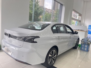 Nouvelle berline Dongfeng Peugeot 408 360THP 1.5T Turbo 6AT 2024, vitesse maximale 225 km/h, 5 portes, 5 places, véhicule de tourisme - Product Image 5