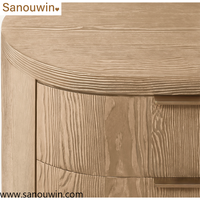 Table de chevet moderne du milieu du siècle en bois massif avec 3 tiroirs à fermeture douce, finition texturée mate, table de rangement pour chambre à coucher