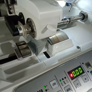 Profissional automática Eyeglass <span class=keywords><strong>Lens</strong></span> <span class=keywords><strong>Edger</strong></span> Machine <span class=keywords><strong>Optical</strong></span> <span class=keywords><strong>Lens</strong></span> Cutting Machine - Product Image 5