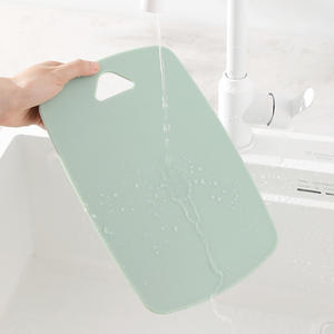 ชุดเขียงพลาสติกสองด้าน Zyc240 3 ชิ้น ปลอดภัยสำหรับเครื่องล้างจาน ใช้สำหรับหั่นผลไม้ ผัก และเตรียมอาหารเด็ก - Product Image 1