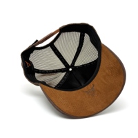 Gorra de Camionero de Verano Personalizable de Alta Calidad con Logotipo Bordado Estéreo del Fabricante en una Gorra de Golf Transpirable
