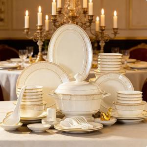 <span class=keywords><strong>Set</strong></span> di Stoviglie da 24 Pezzi in Porcellana Bone China Dorata a Rilievo Stile Lusso - Product Image 3