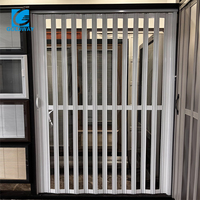 Portes intérieures coulissantes et pliantes en PVC imperméable à prix compétitif pour les pièces