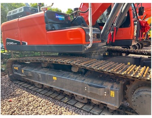 Excavatrice DX 340 d'occasion avec climatisation pour travaux de construction - Product Image 6