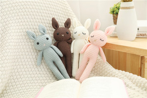 Venta al por mayor de 10 pulgadas de punto lindo bebé comodidad muñeca conejo ganchillo Animal juguete hecho a mano <span class=keywords><strong>Amigurumi</strong></span> ganchillo juguetes conejo peluche juguete - Product Image 2