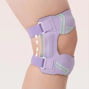 Genouillères Médicales Professionnelles en Néoprène Épais Réglables avec Plaque en Acier Certifiées CE/ISO Fermeture Auto-agrippante Soulagement de la Douleur - Product Image 1