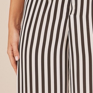 Pantalones de pierna ancha de rayas negras para mujer al por mayor - Product Image 4