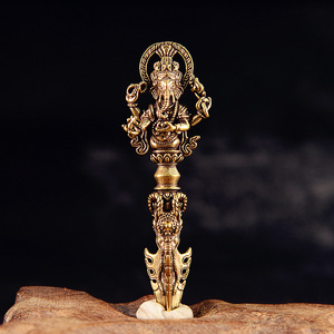 Juego de Vajra y <span class=keywords><strong>Kila</strong></span> Tibetanos de Latón Macizo - Objeto Budista Grabado con Ganesha para Altar, Colección de Meditación y Santuario en el Hogar - Product Image 3