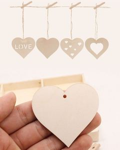 Llavero de Madera Grabado con Láser en Forma de Corazón Personalizado, Llavero de Bambú con Diseño de Amor, Te Amo - Product Image 4