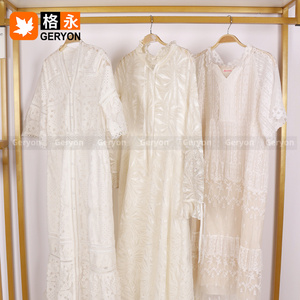 Abito Midi in Maglia e Pizzo Vintage Geryon per Donna, Usato Estivo, Pulito, 90-98% Nuovo, Qualità Export, Balle all'Ingrosso - Product Image 4