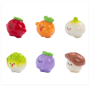 Miniatura <span class=keywords><strong>de</strong></span> Comida Artificial Pintada a Mano en Resina: Frutas, Verduras, Zanahoria, Berenjena, Ajo, Champiñón, Repollo, Tomate - Product Image 1