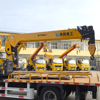 Grue hydraulique montée sur camion, grue de 6, 8 et 10 tonnes, grue à flèche télescopique pliable pour camion benne