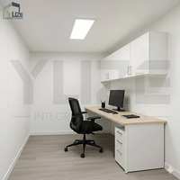 Bureau modulaire en conteneur maritime de 20 pieds avec salle de bain, structure en acier préfabriquée de conception moderne, disposition personnalisée