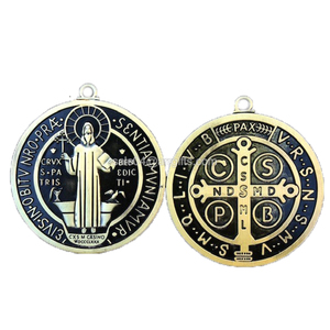 Collar con medallones de protección de cazador de fantasmas, joyería religiosa para hombres y mujeres - Product Image 1
