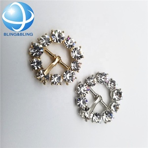<span class=keywords><strong>Prix</strong></span> de gros, boucle réglable <span class=keywords><strong>en</strong></span> alliage métallique avec cristaux de strass, or et argent, pour chaussures de femmes, ceinture de taille, accessoire de chapeau - Product Image 1