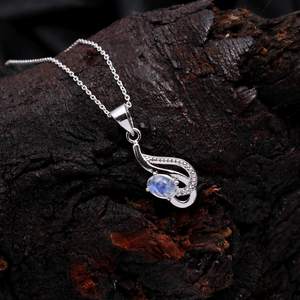 Collar con Colgante Ovalado de Piedra Lunar Arcoíris Natural para Mujer, Piedra de Nacimiento de Junio, Cristal Curativo, Diseño Delicado, Cadena de Ancla - Product Image 4