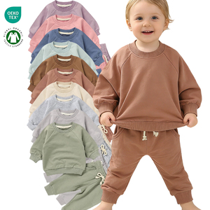 Conjunto Deportivo de Felpa Francesa para Bebé con Sudadera de Invierno en 10 Colores Lisos en Stock - Product Image 1