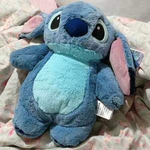 Bolsa de Agua Caliente de Peluche con Diseño de Stitch de Invierno, Recargable, Lindo Juguete de Peluche, Calentador de Manos, Muñeca de Peluche para Niñas, Figuras de Anime - Product Image 2