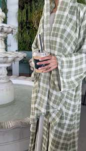 Vêtements d'usine Oem personnalisés, <span class=keywords><strong>tartan</strong></span> à carreaux ouvert sur <span class=keywords><strong>le</strong></span> devant, surdimensionné, voyage musulman à Dubaï 2025, nouvelle abaya élégante de l'Aïd Ramadan pour femmes - Product Image 5