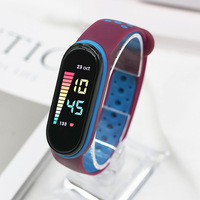 Montre connectée pour enfants en plastique étanche avec écran tactile, mignonne, dessin animé, fille, garçon, LED numérique, résistante à l'eau 20 BAR, loisirs, sport
