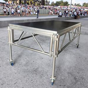 आउटडोर कॉन्सर्ट त्वरित-सेटअप मॉड्यूलर संरचना 1.22 मीटर x 2.44 मीटर एल्यूमीनियम चरण प्लाईवुड और एल्यूमीनियम मिश्र धातु, पहियों के साथ चल रहा है - Product Image 1