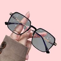 Lunettes de lecture unisexe tendance à grande monture carrée anti-lumière bleue, montures optiques polyvalentes pour le maquillage et l'amincissement du visage