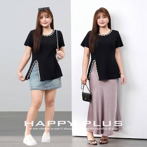 Camiseta de punto con abertura frontal y adornos de perlas para mujer, color negro, informal, de color sólido, manga corta, para uso diario. - Product Image 4