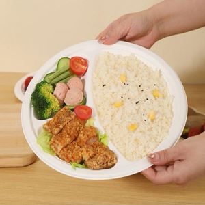 Assiettes jetables biodégradables en bagasse de canne à sucre 9 pouces - 3 compartiments, robustes, pour les fournitures de traiteur et les événements - Product Image 4