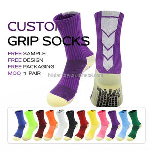 Chaussettes de sport antidérapantes personnalisées haute performance en gros, chaussettes de football antidérapantes avec logo personnalisé, chaussettes de football personnalisées - Product Image 1