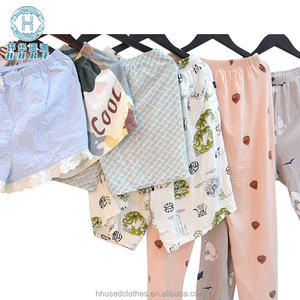 Pijamas de Poliéster/Algodón de Segunda Mano al por Mayor, Cómodos para Todas las Temporadas, para <span class=keywords><strong>Hombre</strong></span> y Mujer, Todas las Tallas, Origen Guangdong, Surtido Aleatorio - Product Image 2