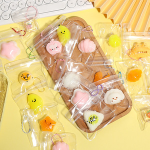 กล่องสุ่มของเล่น TPR มินิฟู้ดส์ยอดนิยม ของเล่นบีบมือคืนรูปช้าๆ ช่วยฝึกมือ บรรเทาความเครียด ของเล่นโมจิสำหรับเด็กและผู้ใหญ่ - Product Image 3