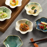 Piring Saus Keramik 4 Inci Motif Daun Teratai, Piring Bumbu dengan Lapisan Kiln Change Glaze, Mangkuk Celup, Wadah Bumbu Sushi, Peralatan Makan Jepang