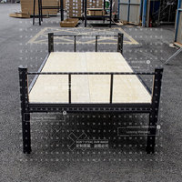 Fabricant de gros bon marché tube carré en fer mobilier de maison simple chambre à coucher cadre de lit en métal superposé