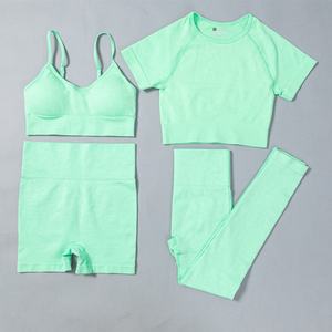 Conjunto de Yoga de 4 Piezas Personalizado 2023 con Logotipo, Conjunto Deportivo de Yoga con Shorts, Traje de Yoga para Mujer, Conjunto de Fitness - Product Image 4