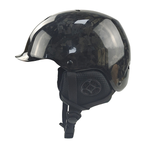 Casque de <span class=keywords><strong>ski</strong></span> et de snowboard en fibre de carbone Équipement de protection avancé pour les sports de libre équitation avec casque de neige de taille réglable - Product Image 2