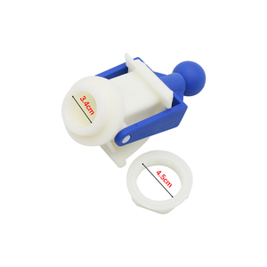 Plastic <strong>Push</strong>-pull <strong>Type</strong> Bee Tap Gate Supplies Beekeeping Extractor Honey Valve Gate - Product Image 3