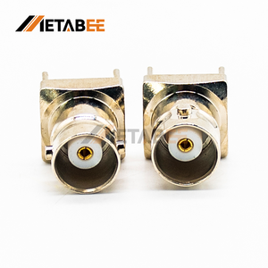 Conector Coaxial RF BNC Hembra Recto con Brida, 50 Ohmios, Cuatro Pines, Montaje Vertical en PCB, Terminal de Soldadura a Través del Orificio para <span class=keywords><strong>Microondas</strong></span> - Product Image 2