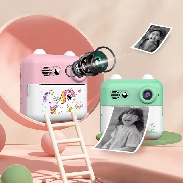 New A22C Travel Digital Toys Thermal Video Kids Black and White Photo Print with Paper Rolls Instant Print Camera