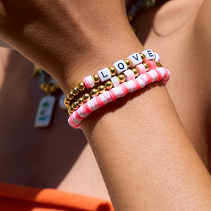 Set de Pulseras con Cuentas Love Me, Dijes de Letras en Oro Rosa, Joyería Unisex para Regalo - Product Image 3