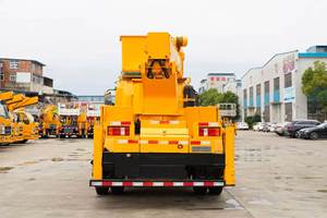 Camión de Trabajo Aéreo HOWO GKJS 19 con Plataforma Recta de 19 m, 4x2, Control Remoto Hidráulico, Vehículo para Operaciones en Altura - Product Image 4
