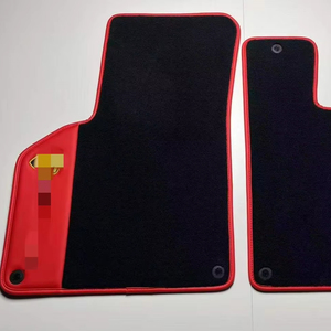 Tapis de sol adaptés à la Lamborghini URUS. Intérieur tout-terrain hybride Urus <span class=keywords><strong>SE</strong></span>. Tapis de sol en cuir entièrement recouvrants. - Product Image 1