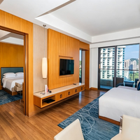 Hochwertige Ferienresort-Hotel-Einrichtung: Sperrholz-Zimmerausstattung mit Doppelbett, TV-Schrank, Bürostuhl für öffentliche Bereiche, Apartments und Villen
