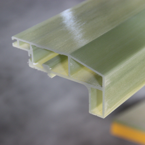 <span class=keywords><strong>Profilé</strong></span> de pultrusion en fibre de verre FRP anti-corrosion pour usine chimique, tuiles PVC UPVC, plastique léger haute résistance - Product Image 2
