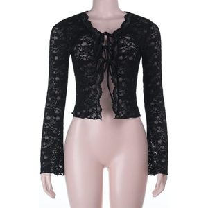Cardigan en dentelle pour femme, manches longues transparentes, manches évasées, haut court doux et fin avec détail noué à l'avant - Product Image 5