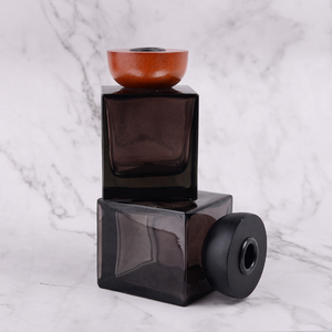 50ml tự động mặt dây chuyền vuông treo thủy tinh làm mát không khí khuếch tán tinh dầu bơm lại nội thất xe mùi hương sậy lâu dài - Product Image 6